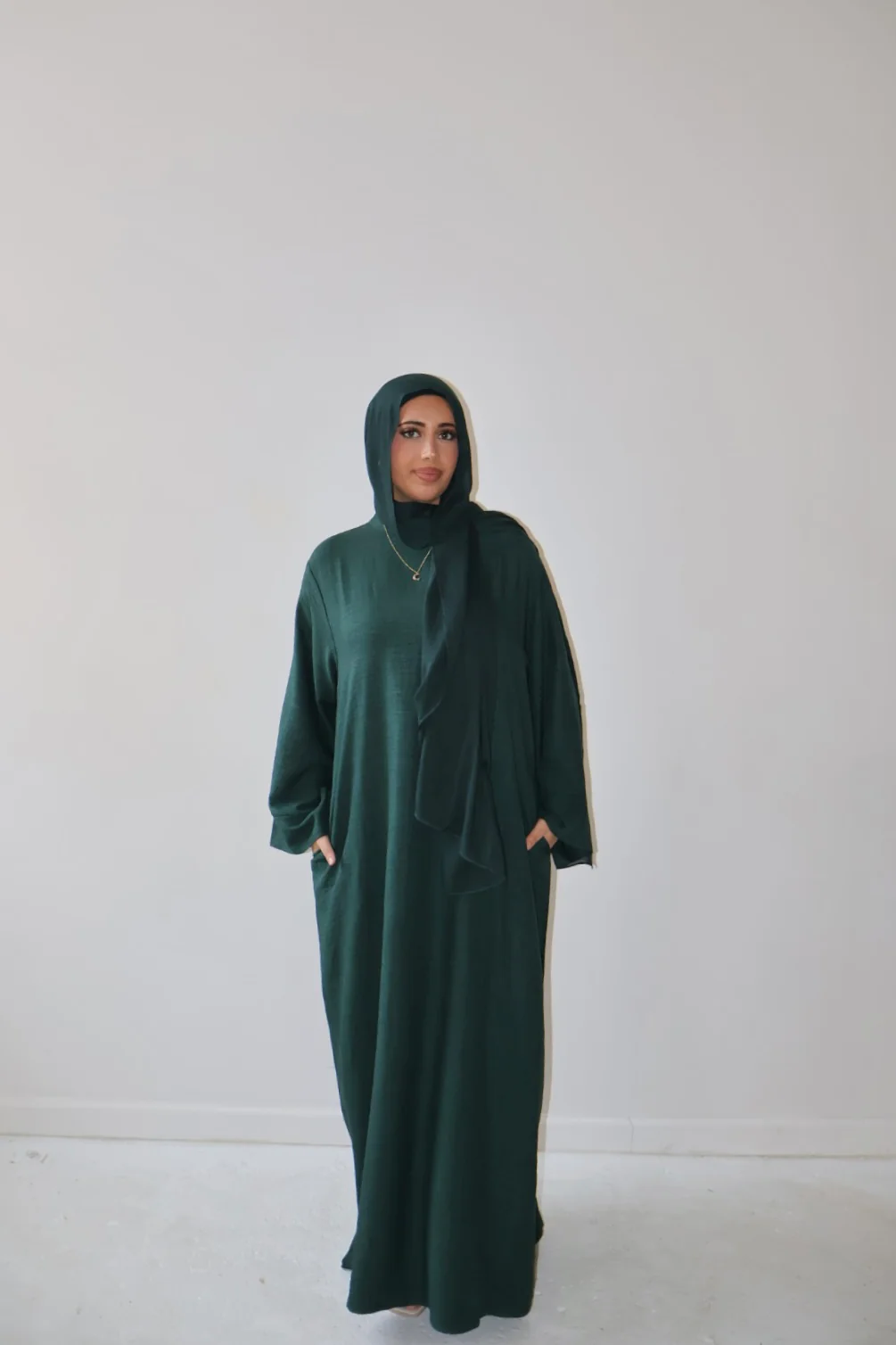 AMIRA MOCK NECK ABAYA HUNTER - Image 3