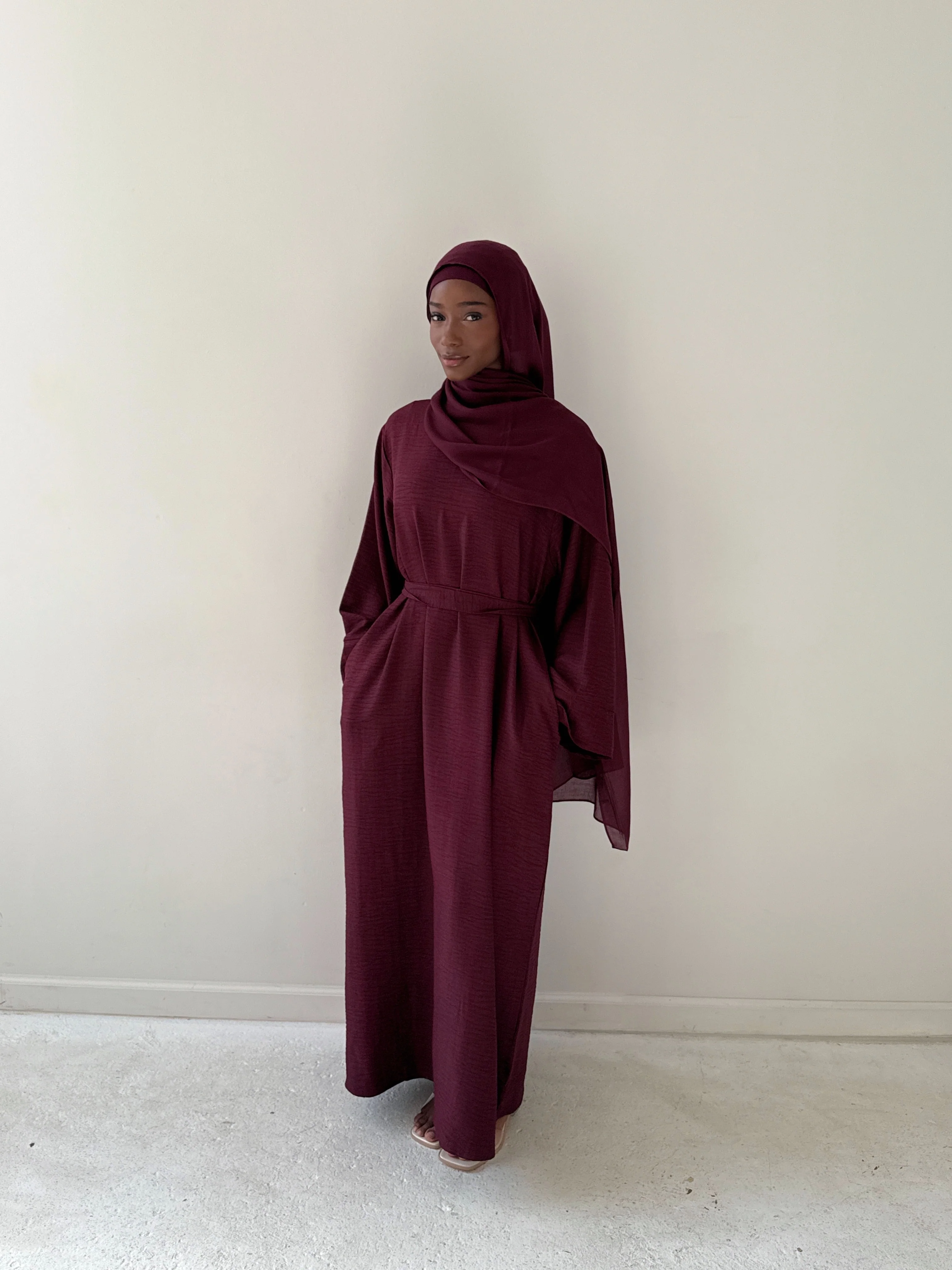 AMIRA MOCK NECK BORDEAUX - Image 3