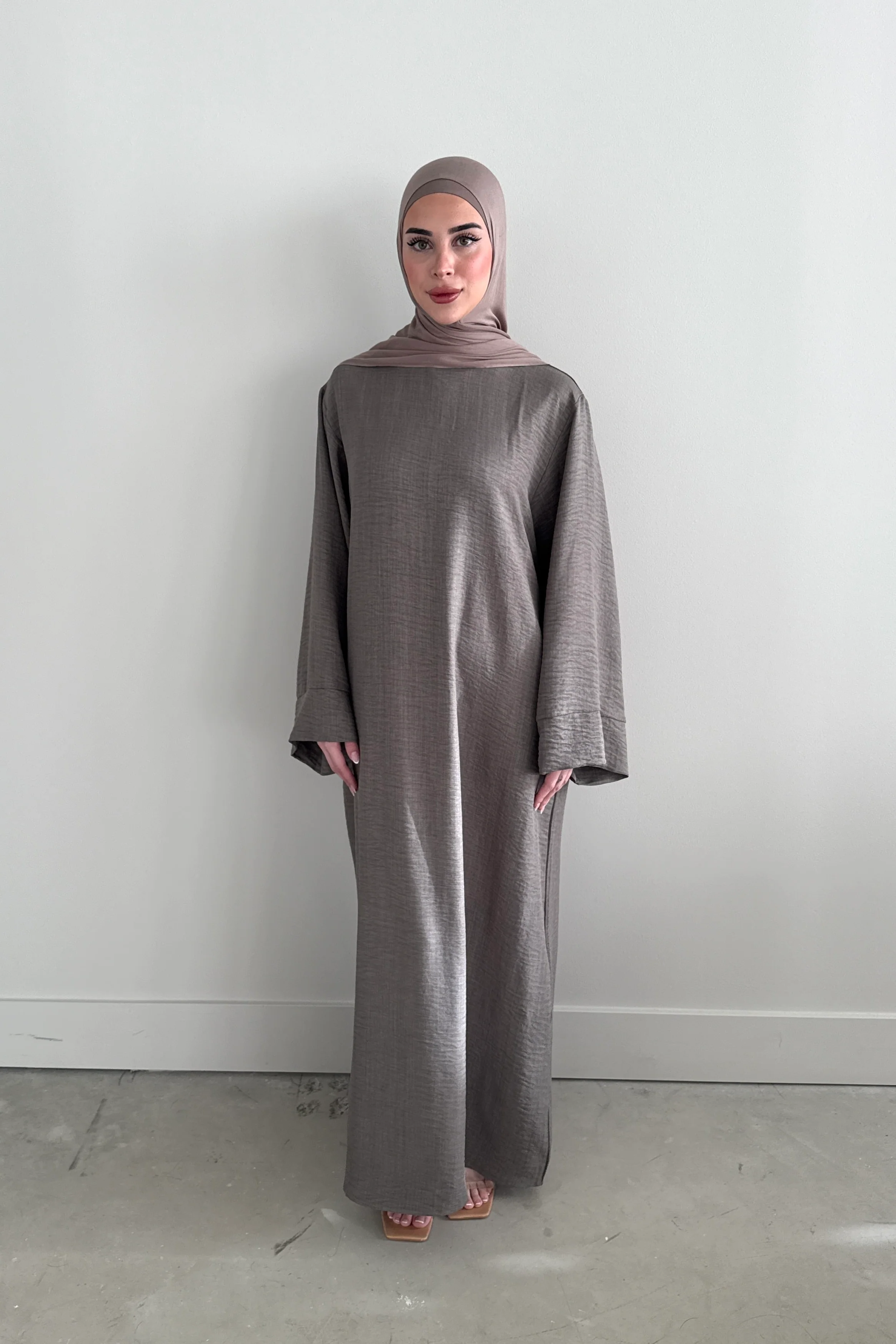 AMIRA MOCK NECK DEEP STONE - Image 2