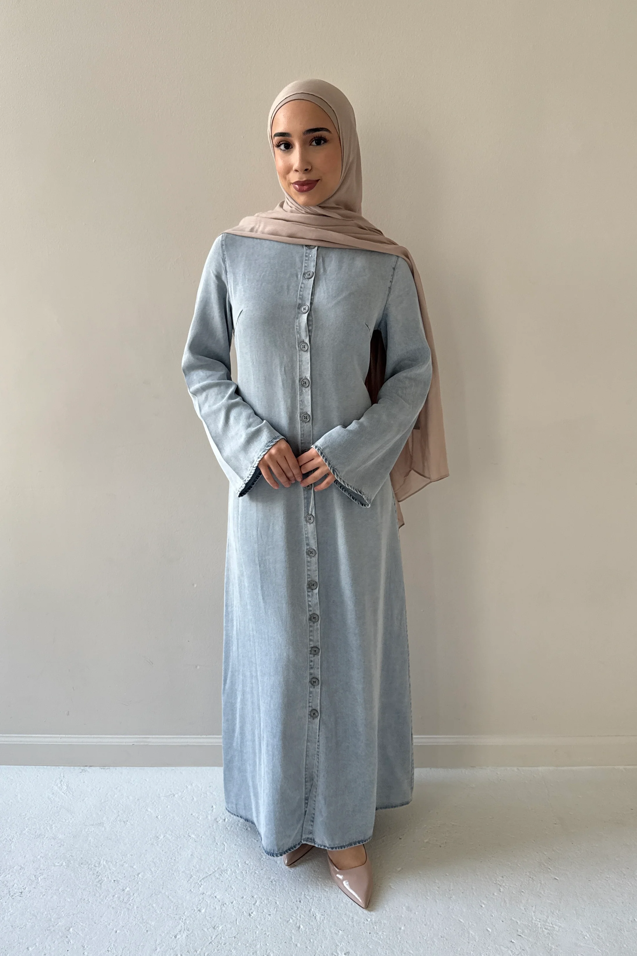 SARAH DENIM DRESS LIGHT BLUE