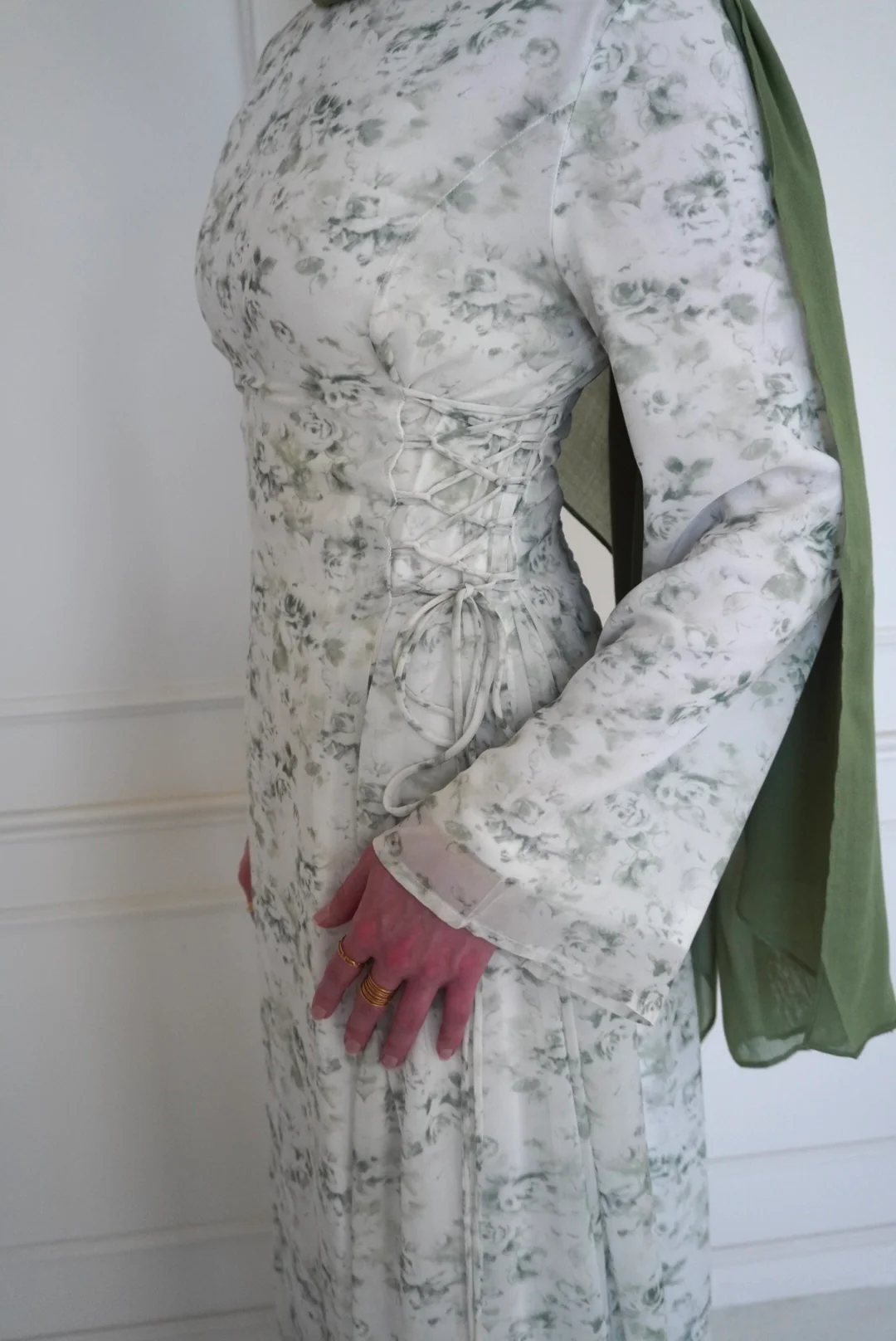 INAYA CHIFFON DRESS SAGE - Image 6