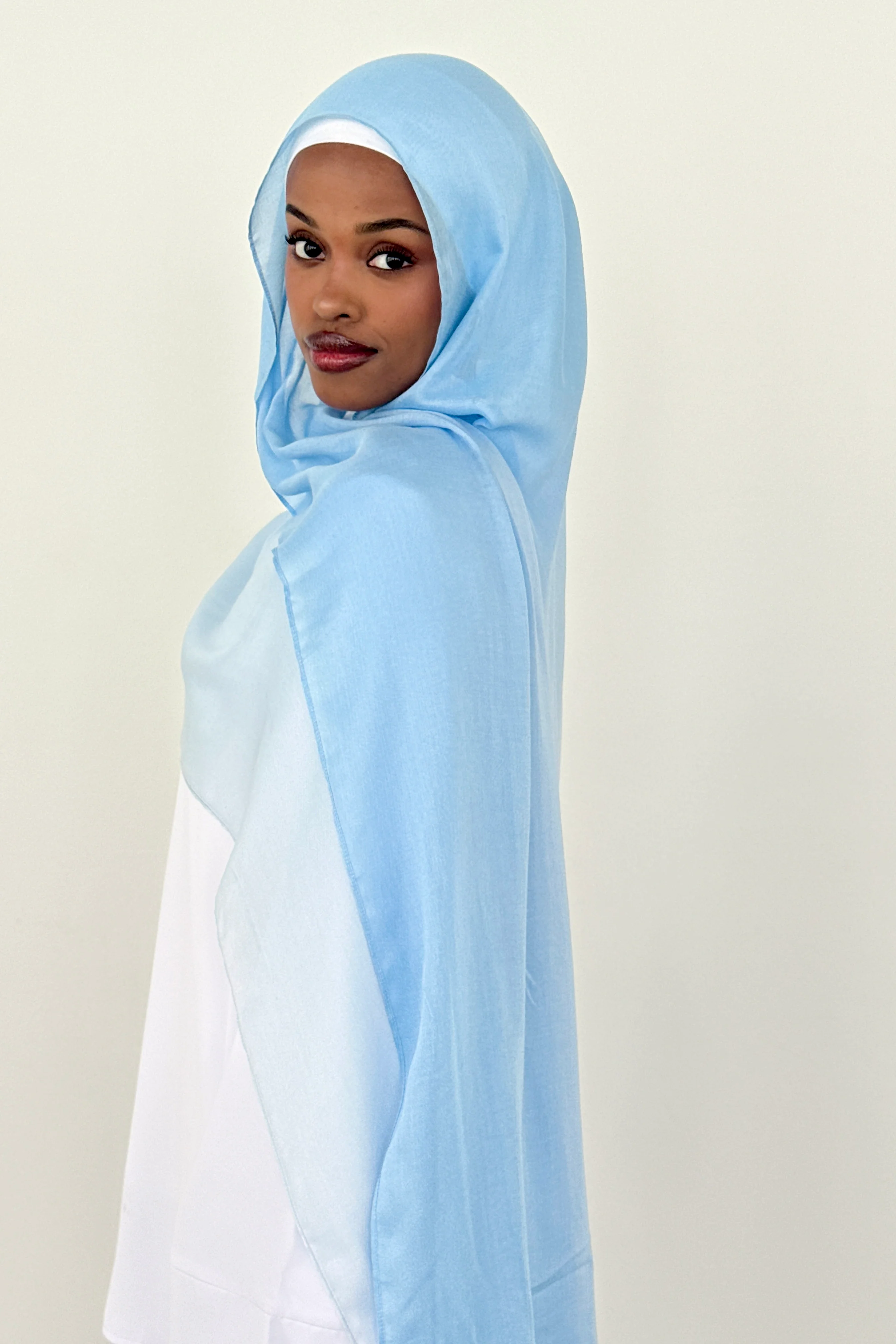 MODAL OMBRÉ HIJAB BABY BLUE - Image 2