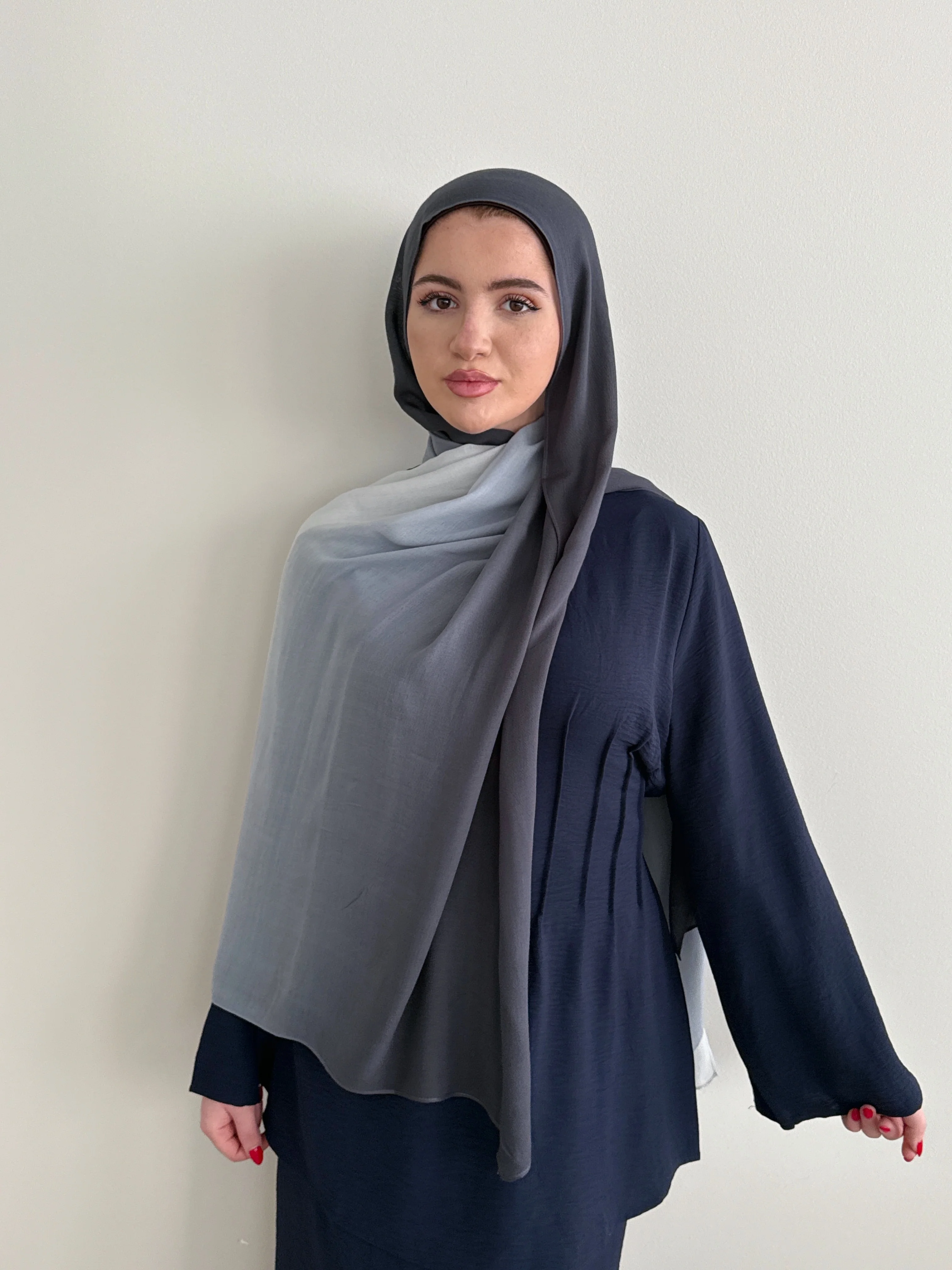 MODAL OMBRÉ HIJAB GRAY - Image 2