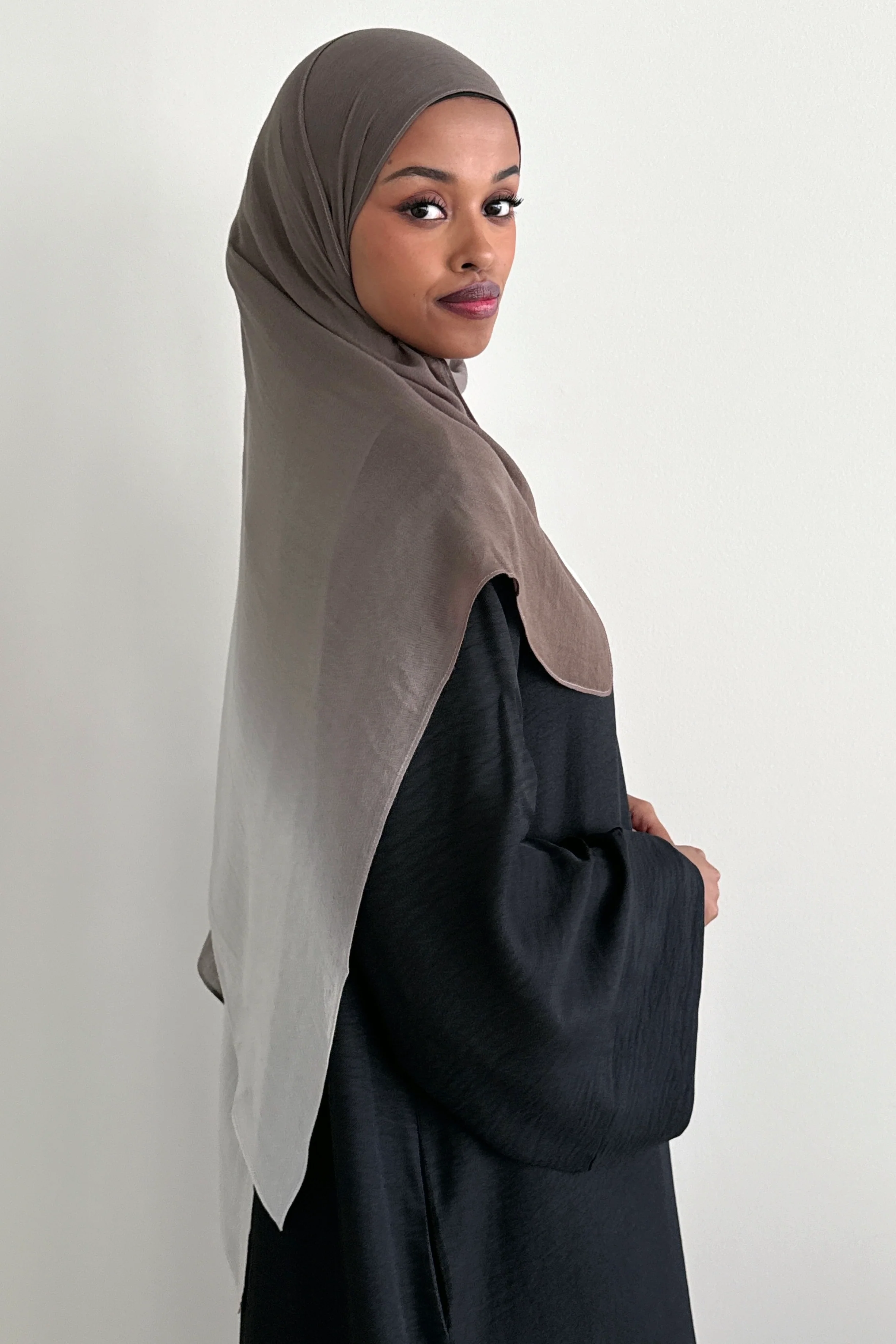 MODAL OMBRÉ HIJAB BLACK