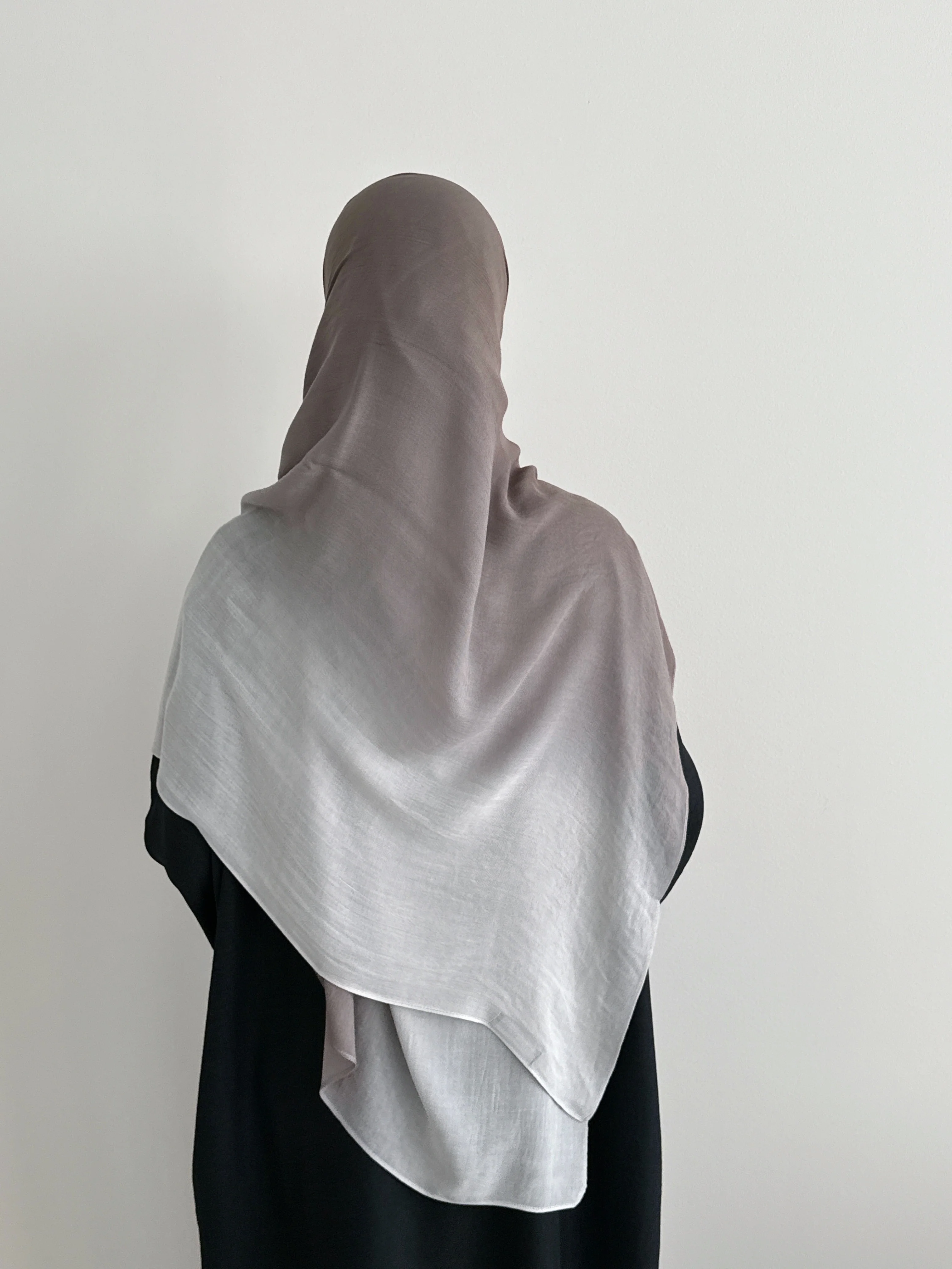 MODAL OMBRÉ HIJAB BLACK - Image 2