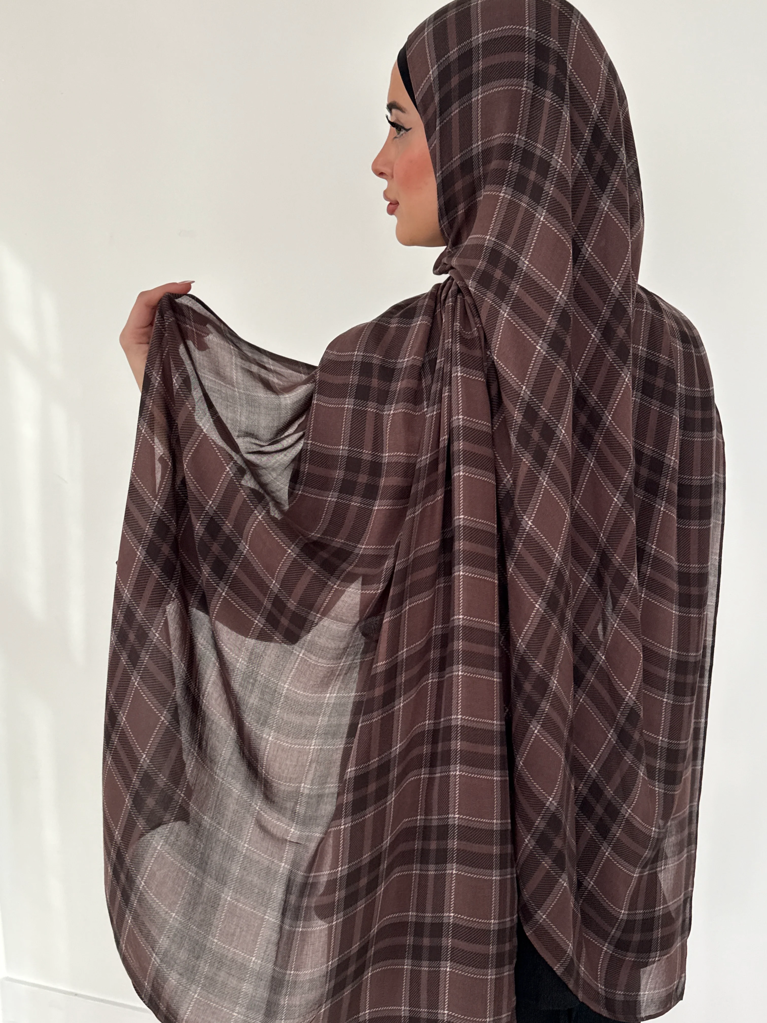 MODAL PRINT HIJAB  CHESTNUT PLAID - Image 2