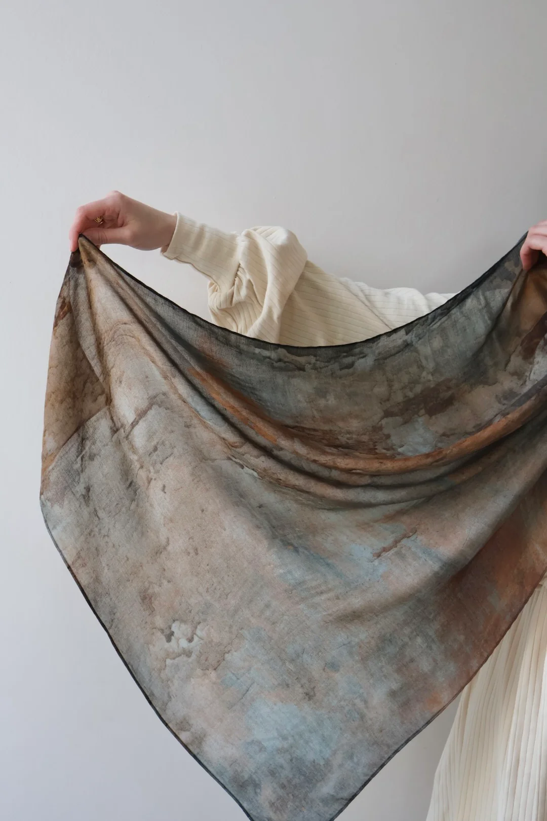 MODAL PRINT HIJAB BROWN HORIZON - Image 4