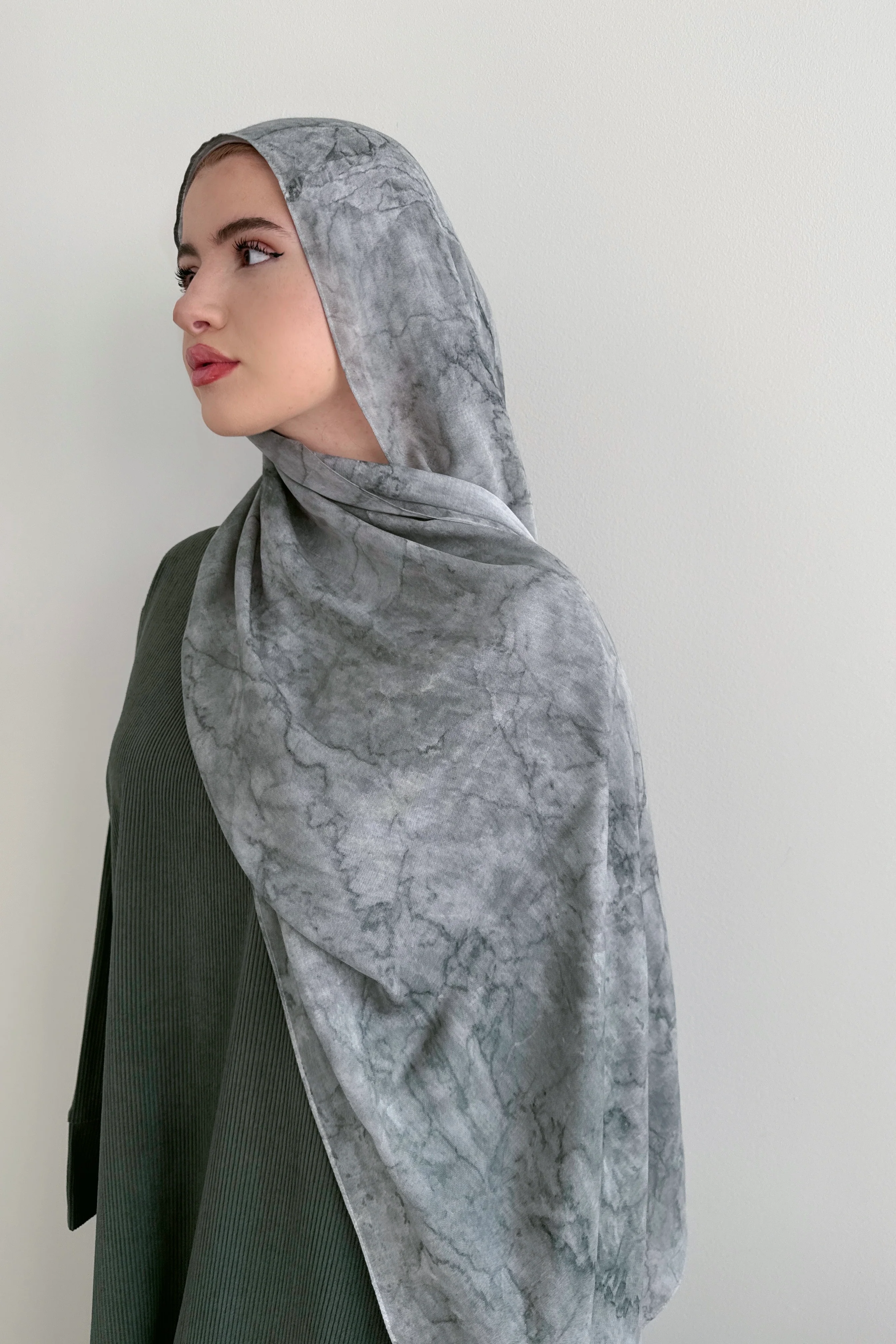 MODAL PRINT HIJAB SAGE MARBLE