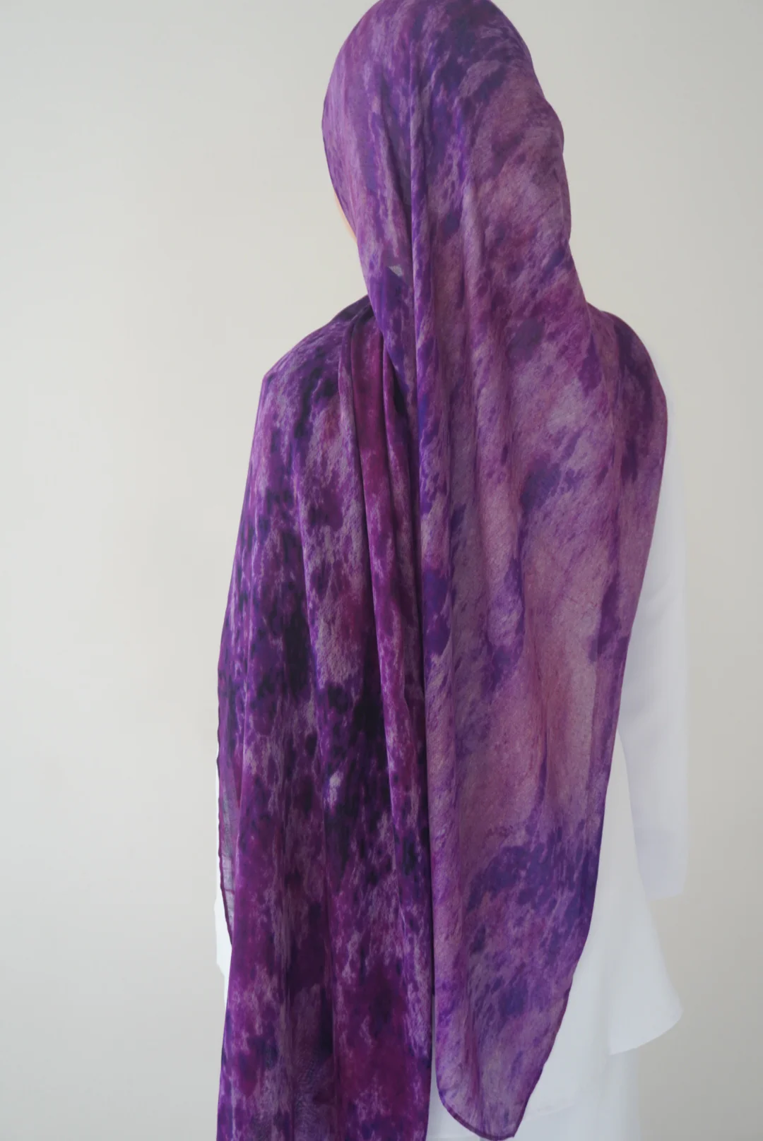 MODAL PRINT HIJAB OBSIDIAN PURPLE - Image 3