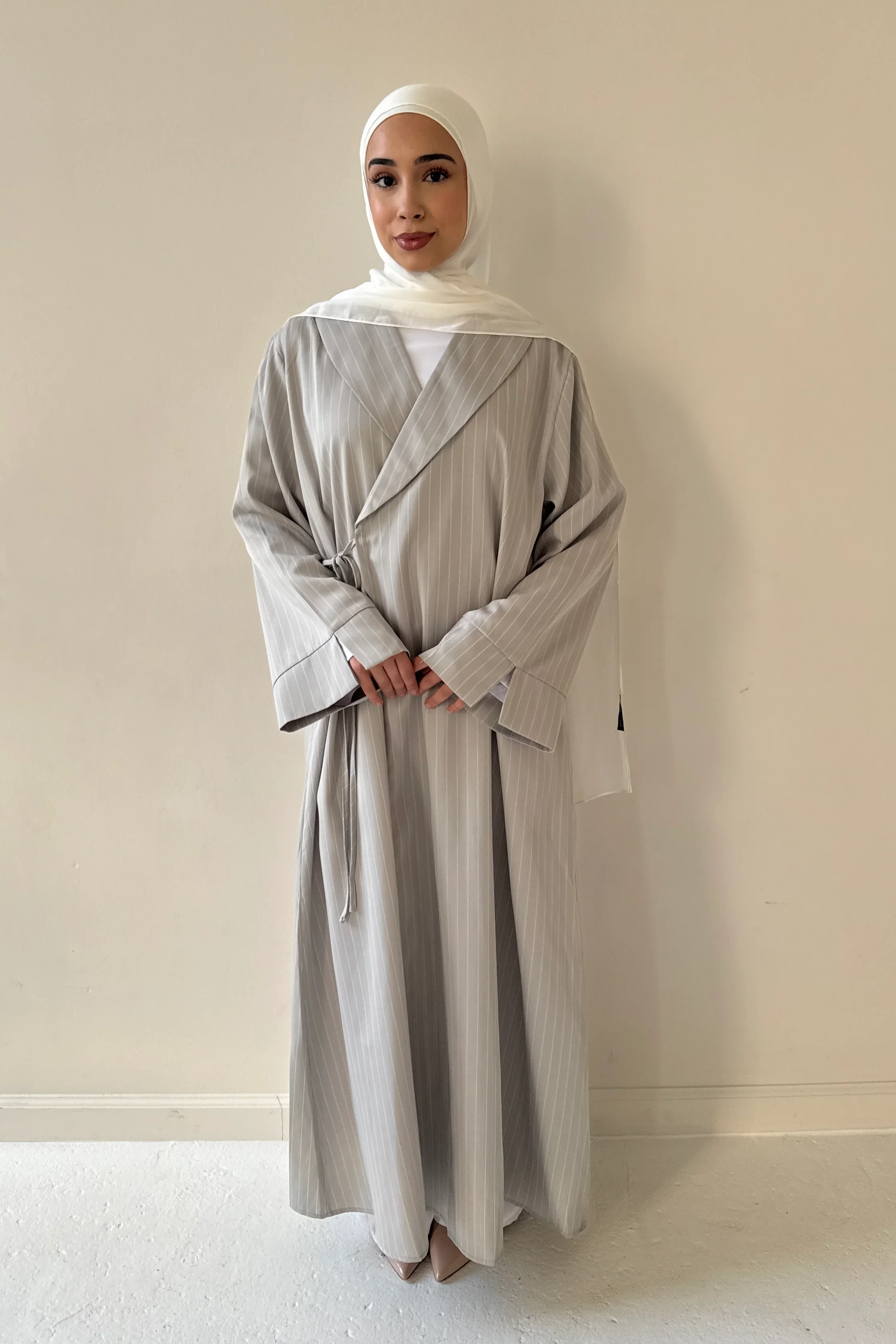 REEMA ABAYA GRAY