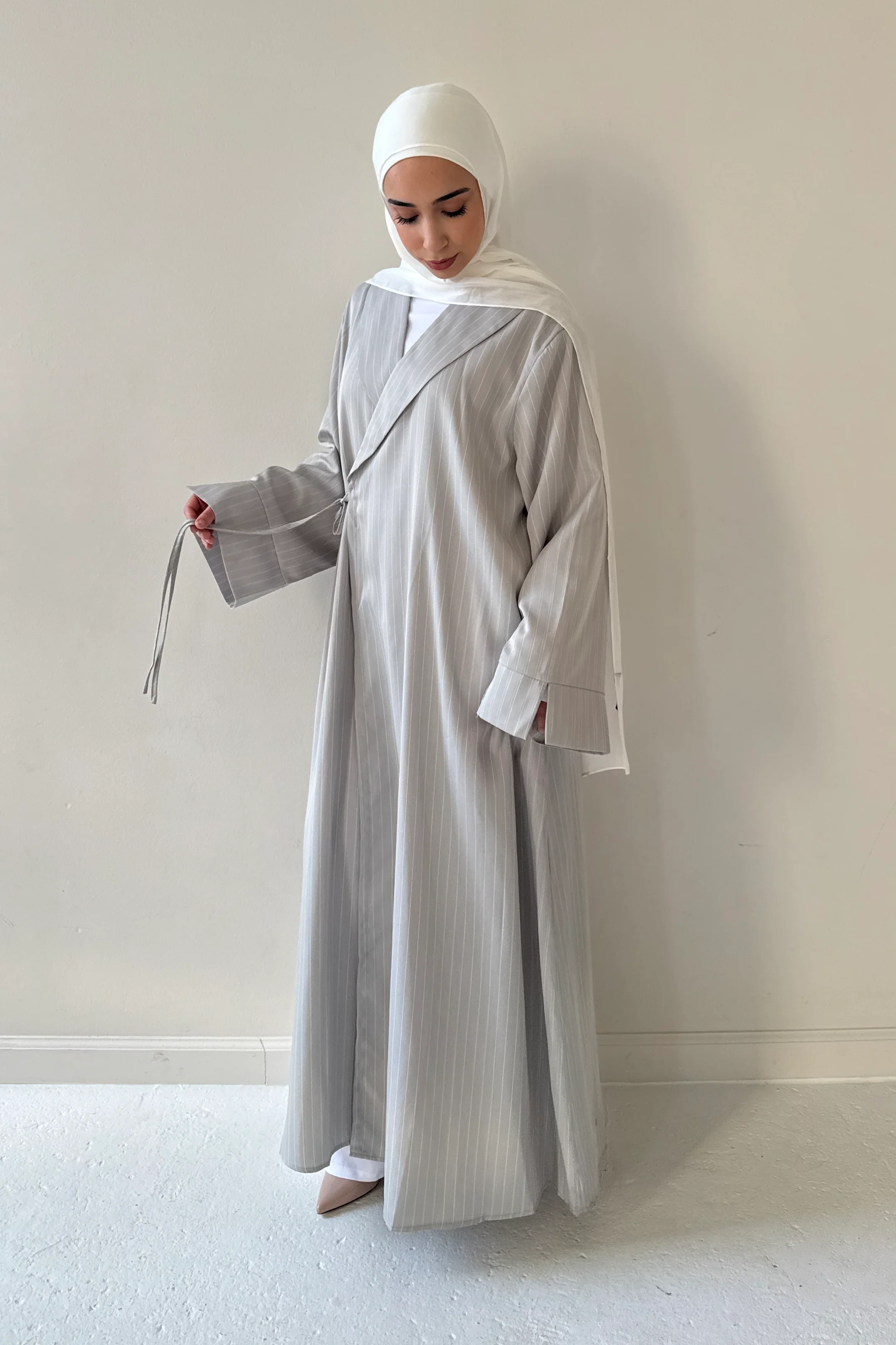 REEMA ABAYA GRAY - Image 2