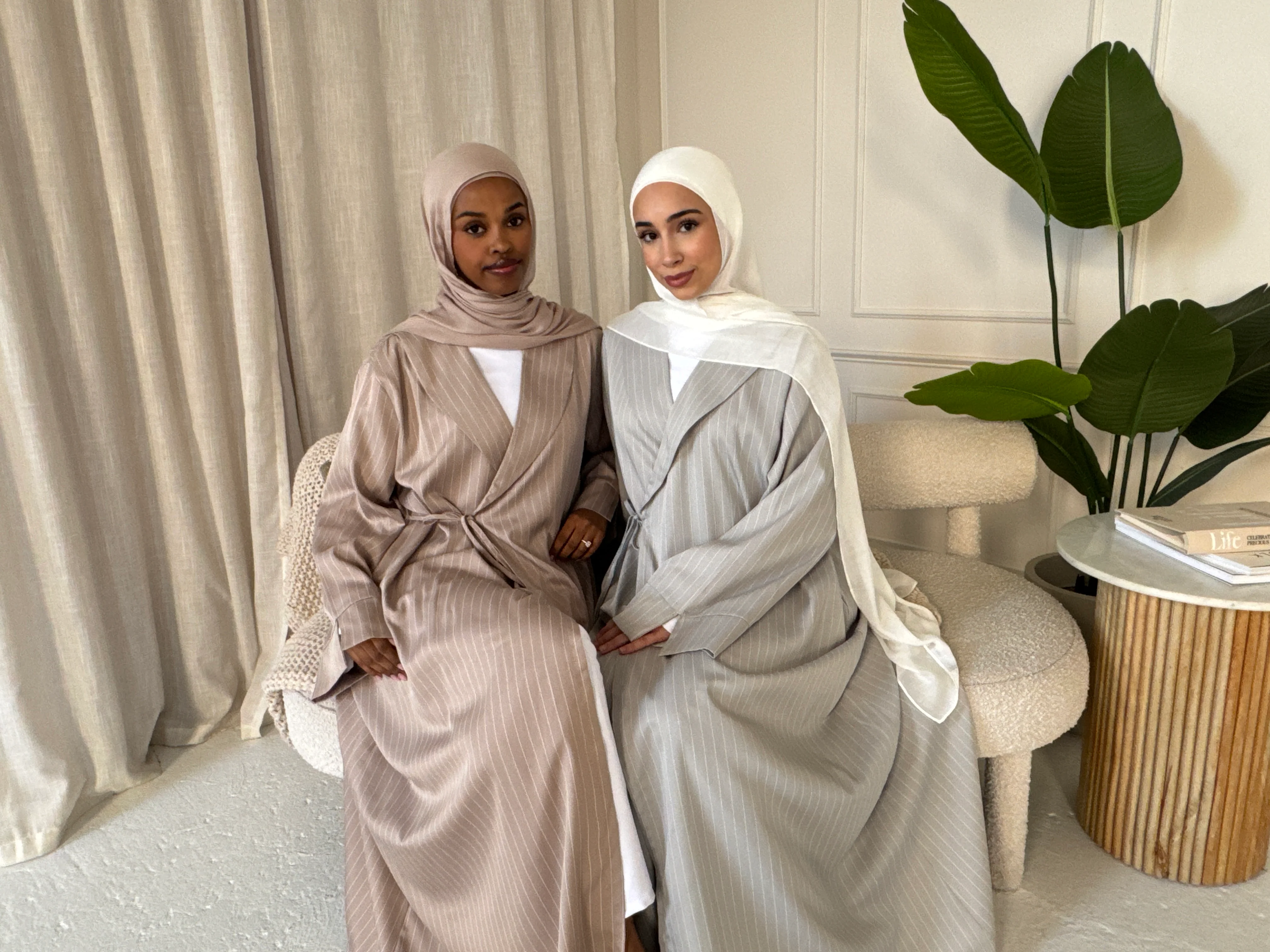 REEMA ABAYA GRAY - Image 4