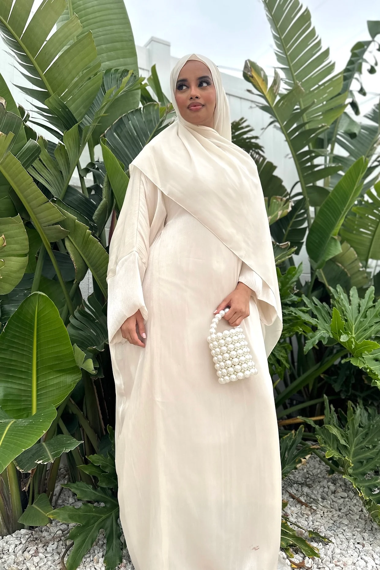 SORAYA BATWING ABAYA CHAMPAGNE - Image 2