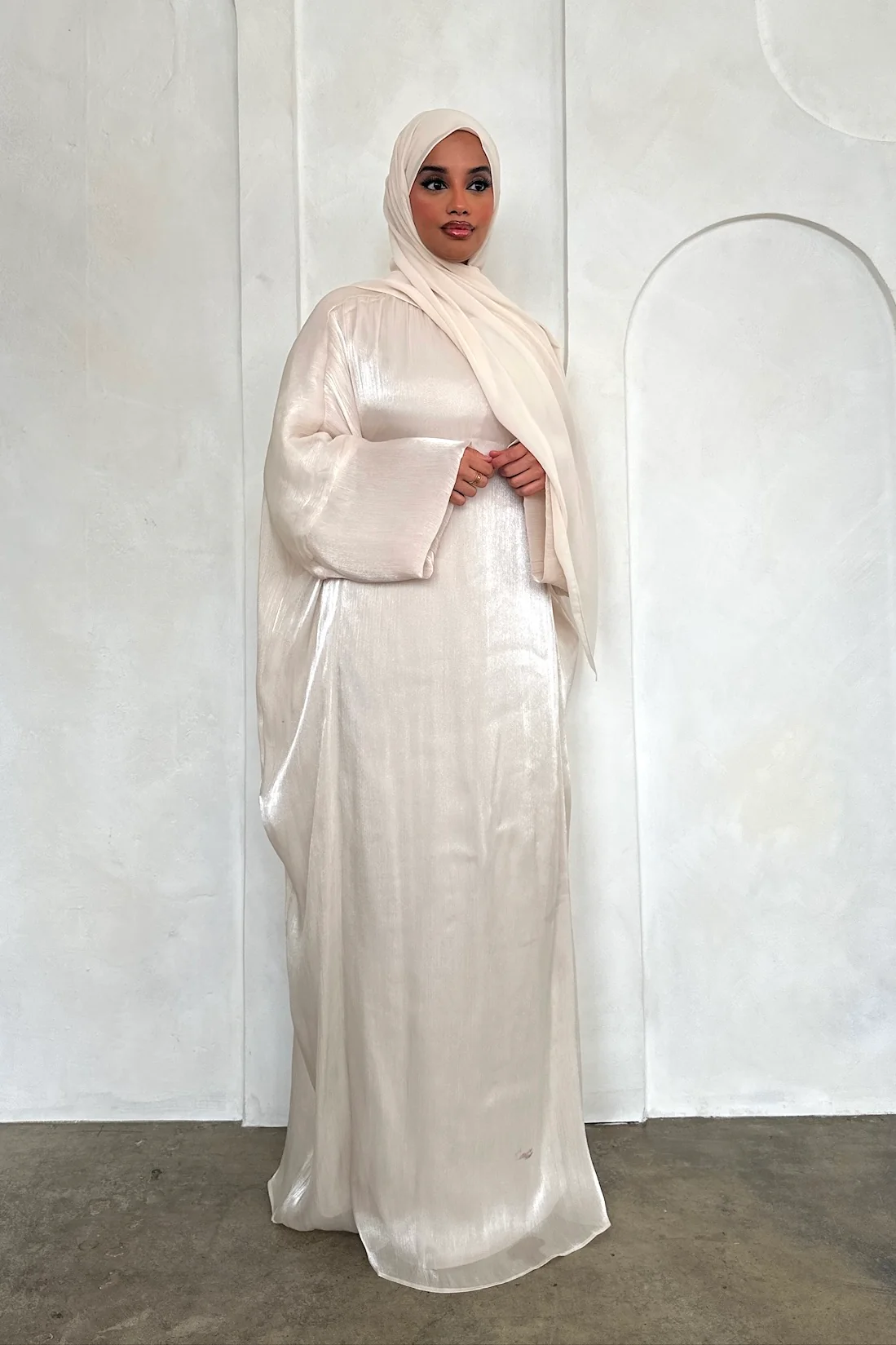 SORAYA BATWING ABAYA CHAMPAGNE - Image 9