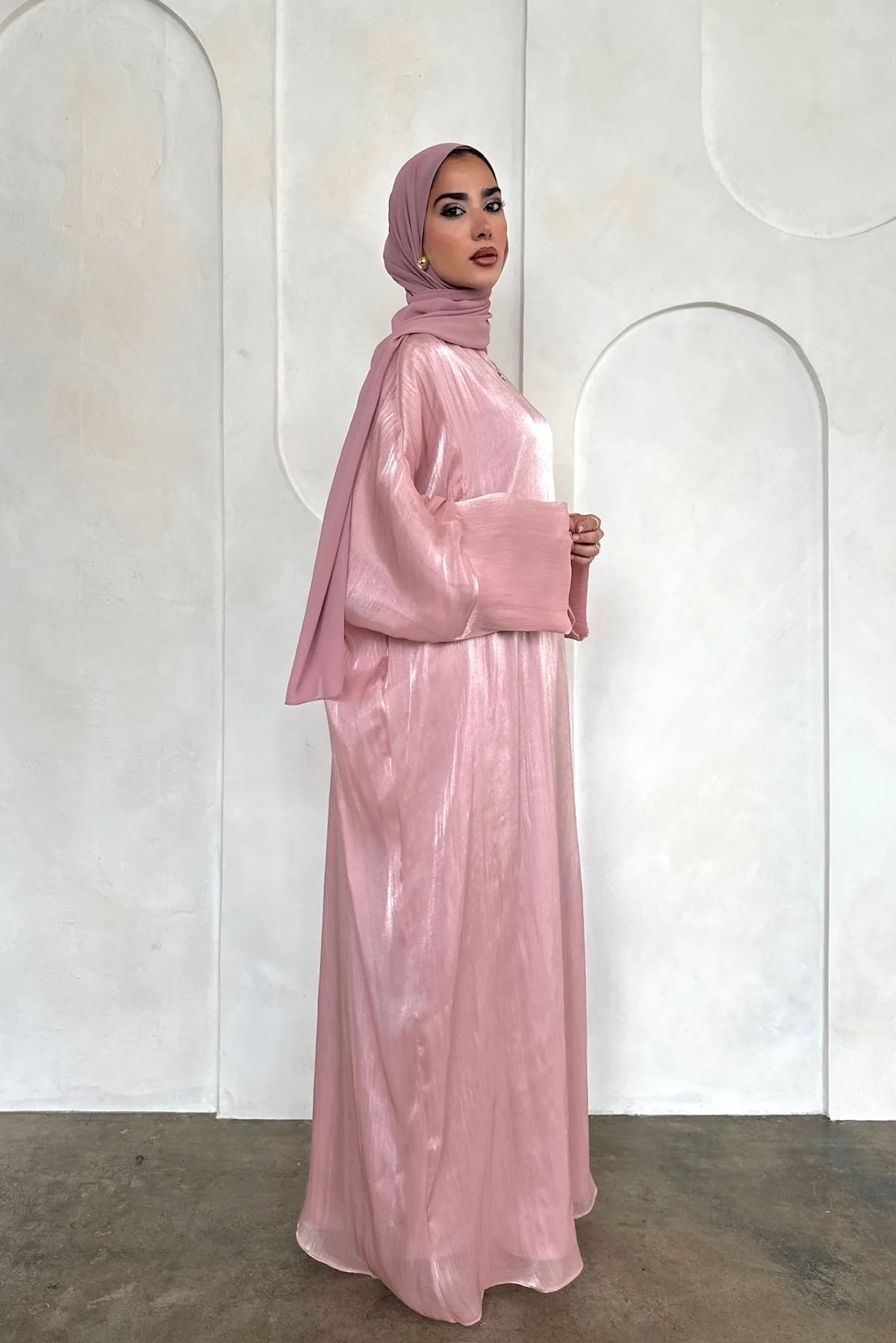 SORAYA BATWING ABAYA ROSE - Image 7