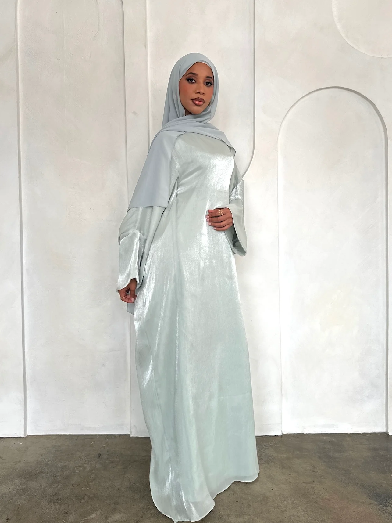 SORAYA BATWING ABAYA SAGE - Image 3