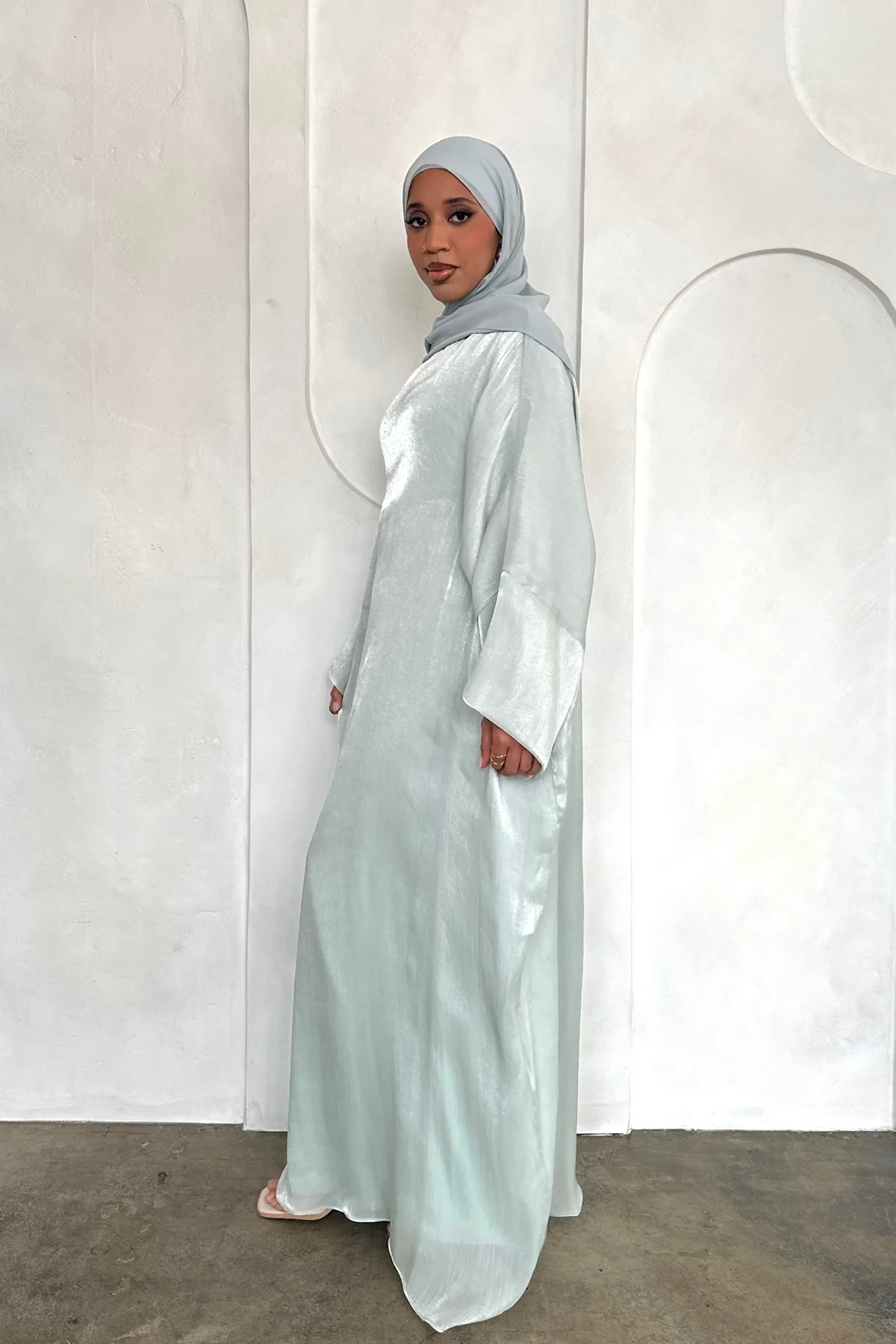 SORAYA BATWING ABAYA SAGE - Image 5